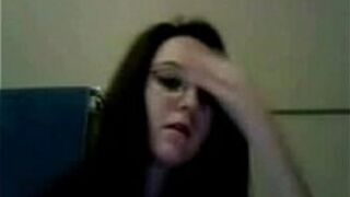 Glasses is still sexy in cyber - porn video