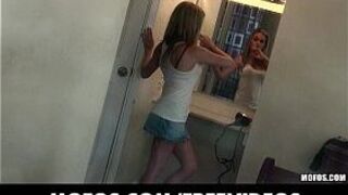 HOT blonde babe Taylor Dare catches her neighbor peeping - porn video