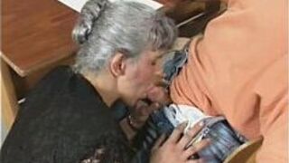 Granny Jo gets the job done - porn video